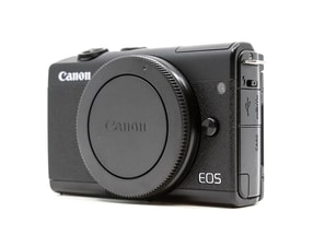 Canon EOS M200