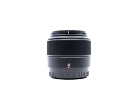 Fujifilm XC 35mm f/2