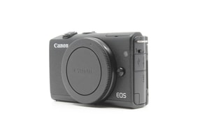 Canon EOS M200