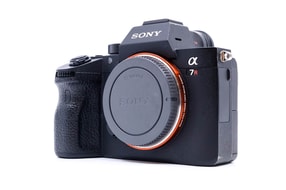Sony Alpha A7R III