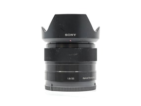Sony E 35mm f/1.8 OSS