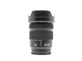 Panasonic Lumix S 28-200mm f/4-7.1