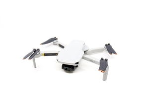 DJI Mini 2 Fly More Combo