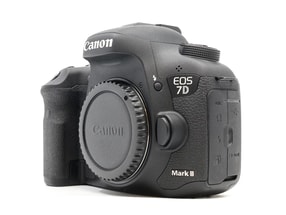 Canon EOS 7D Mark II