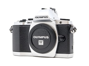 Olympus OM-D E-M5