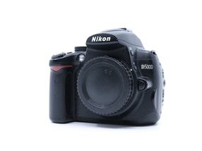 Nikon D5000