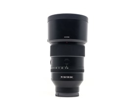 Sony FE 135mm f/1.8 GM