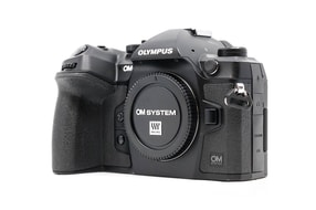OM SYSTEM OM-1