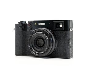 Fujifilm X100V