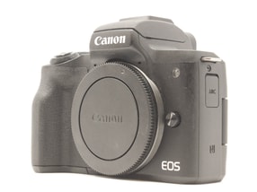 Canon EOS M50