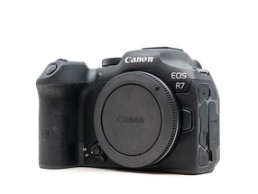 Canon EOS R7