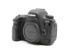 Canon EOS 6D Mark II