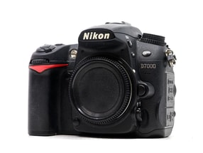Nikon D7000