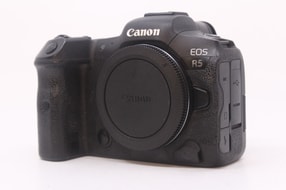 Canon EOS R5