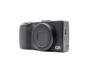 Ricoh GR