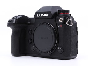 Panasonic Lumix DC-S1R