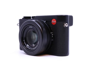 Leica D-Lux 8