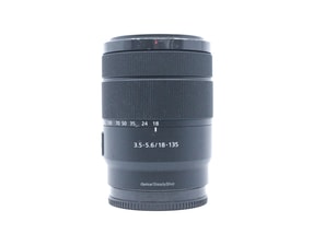 Sony E 18-135mm f/3.5-5.6 OSS