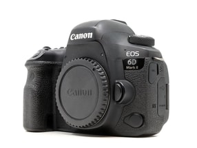 Canon EOS 6D Mark II