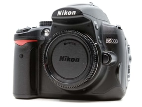 Nikon D5000
