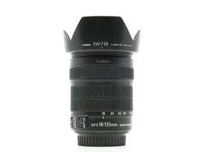 Canon EF-S 18-135mm f/3.5-5.6 IS STM