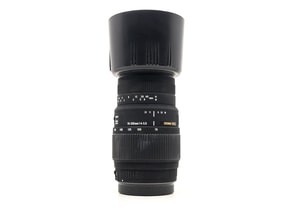 Sigma 70-300mm f/4-5.6 DG Macro - Canon EF Fit