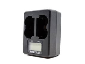 Caricabatterie doppio Fujifilm BC-W235