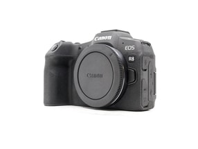 Canon EOS R8