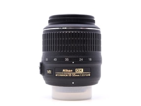 Nikon AF-S DX Nikkor 18-55mm f/3.5-5.6G VR