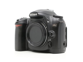 Nikon D50