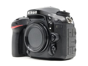 Nikon D7200