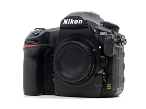 Nikon D850