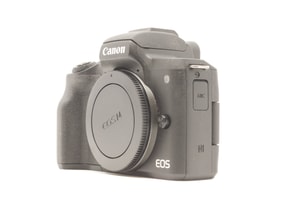 Canon EOS M50