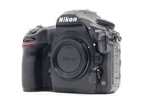 Nikon D850