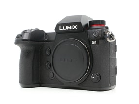 Panasonic Lumix DC-S1