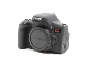 Canon EOS Rebel T6i