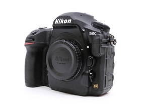 Nikon D850