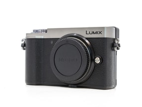 Panasonic Lumix DC-GX9