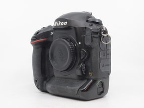 Nikon D4