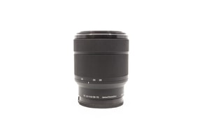 Sony FE 28-70mm f/3.5-5.6 OSS