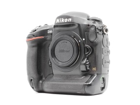 Nikon D4s