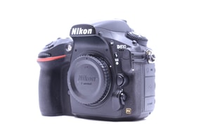 Nikon D810