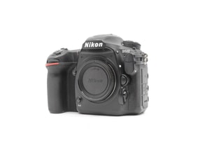 Nikon D500