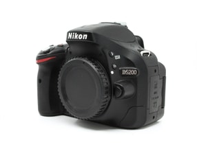 Nikon D5200