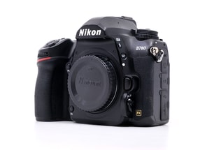 Nikon D780