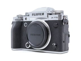 Fujifilm X-T5