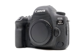 Canon EOS 5D Mark IV
