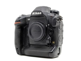 Nikon D6