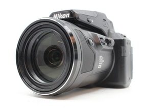 Nikon Coolpix P950