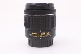Nikon AF-P DX Nikkor 18-55mm f/3.5-5.6G VR